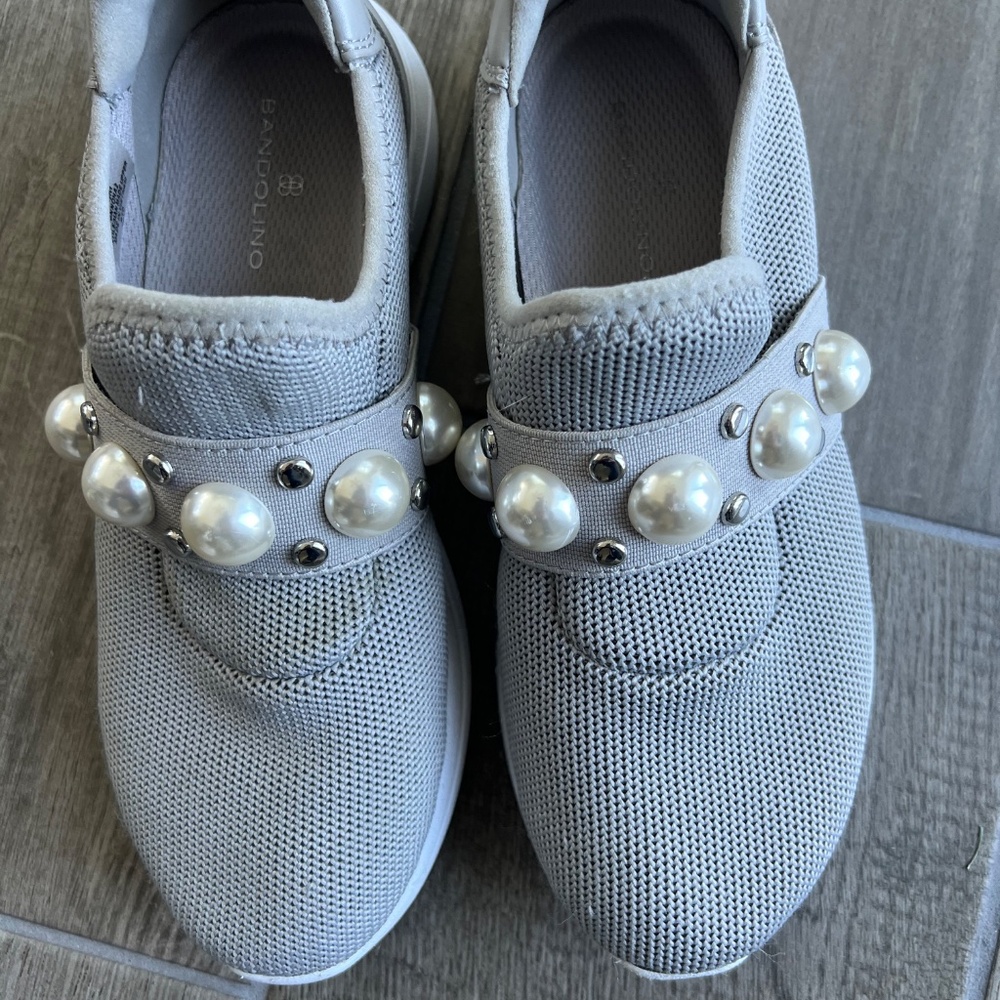 Bandolino gray embellished athletic shoe / sneaker